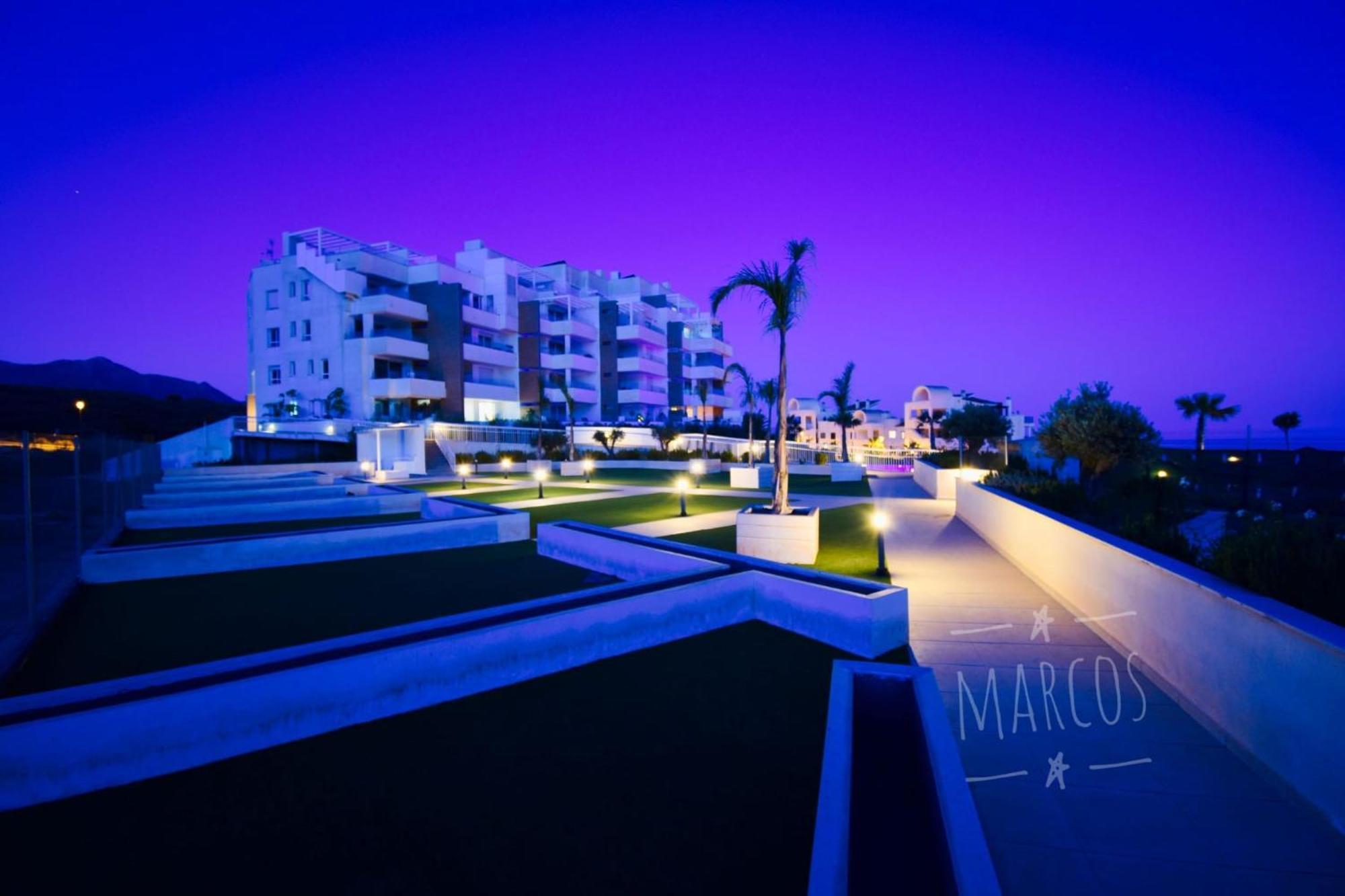 Apartment By The Sea Calaceite Торрокс-Коста Экстерьер фото